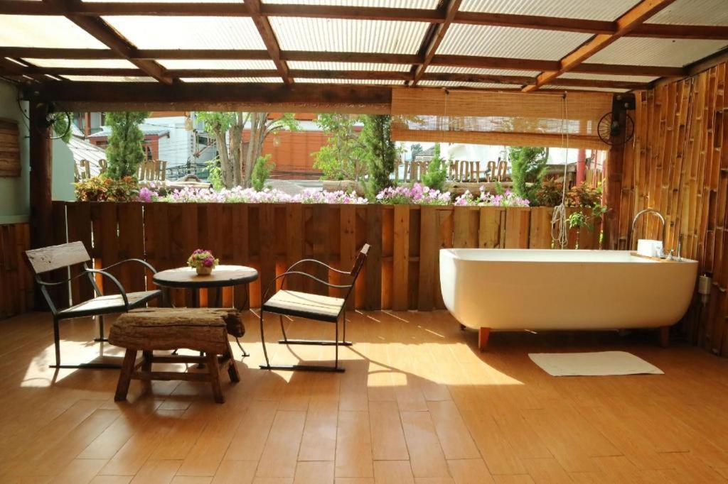Loghome Boutique Chiang Mai Extérieur photo