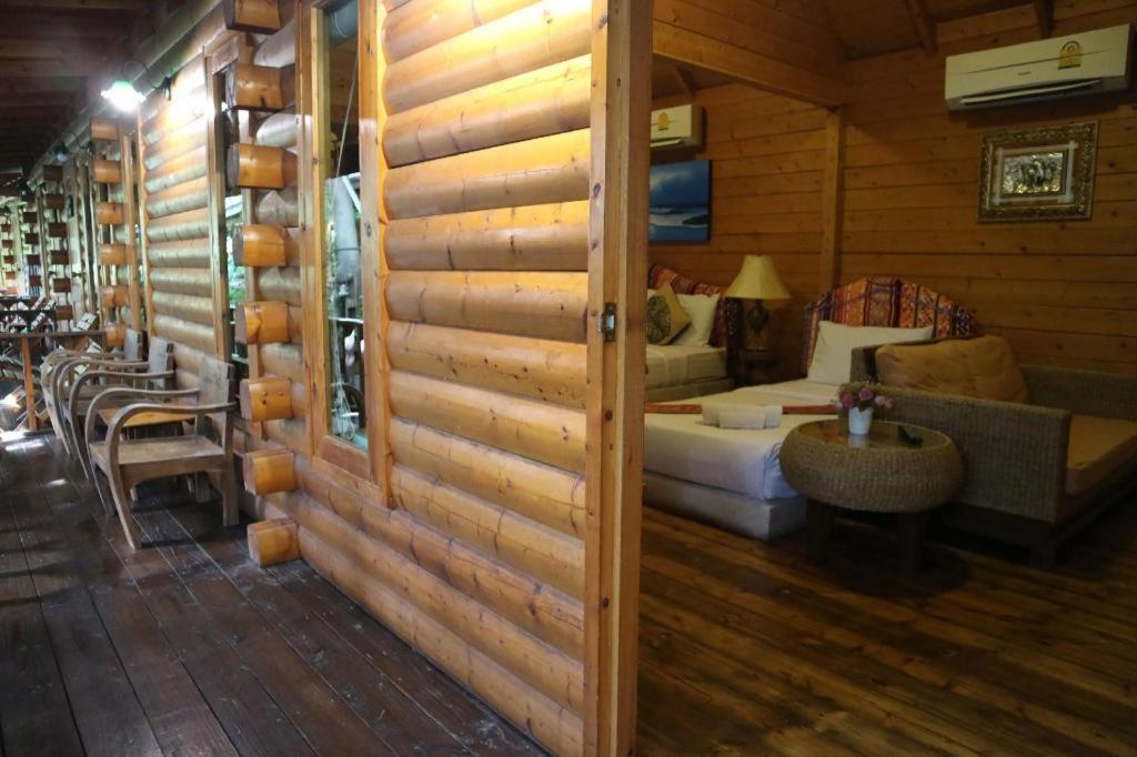 Loghome Boutique Chiang Mai Extérieur photo
