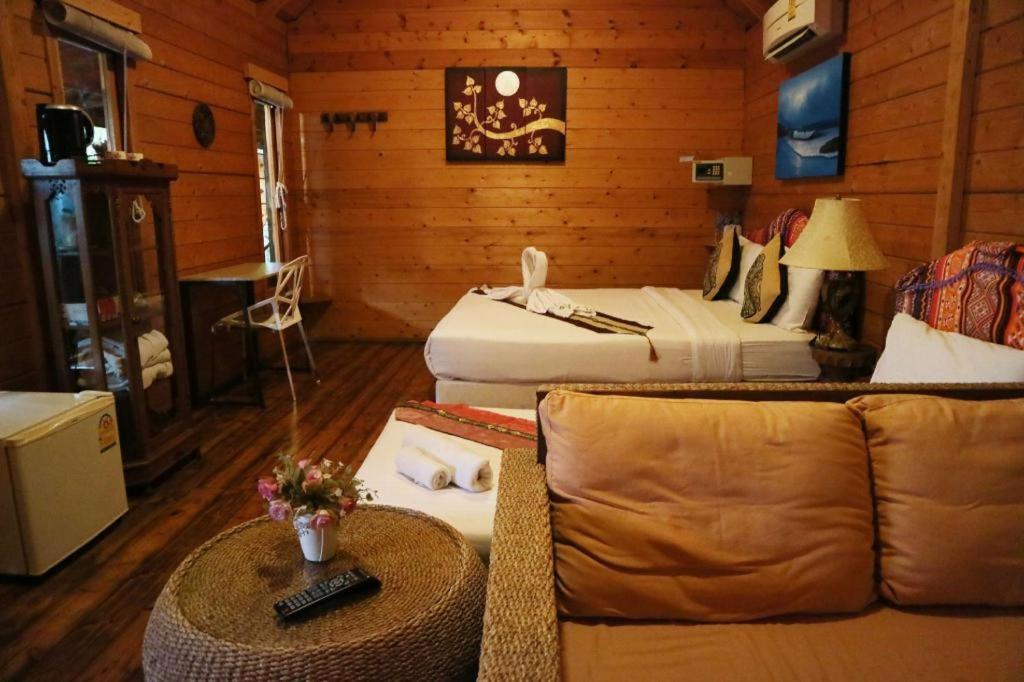 Loghome Boutique Chiang Mai Extérieur photo